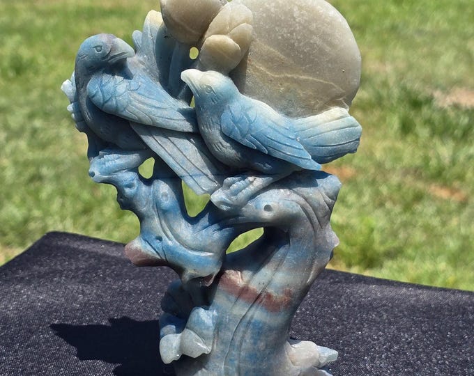 Trolleite Crystal Bird Carving