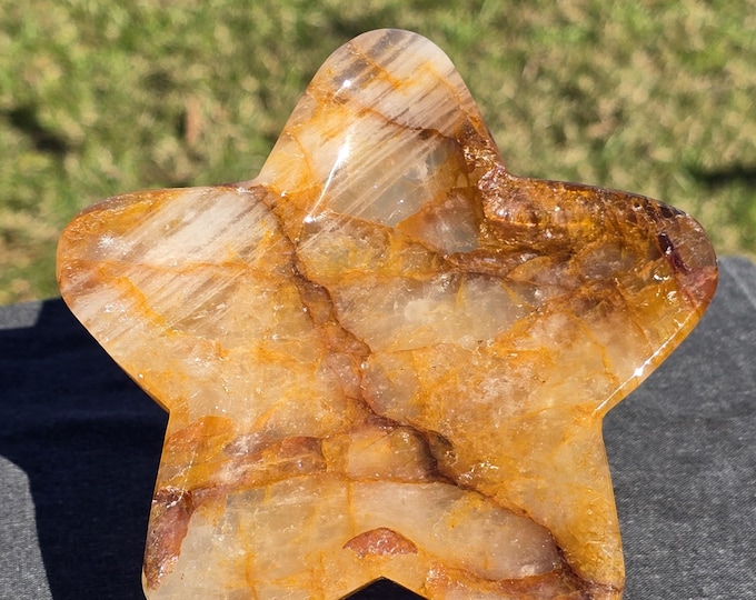 Hematoid Golden Healer Decorative Crystal Star Plate