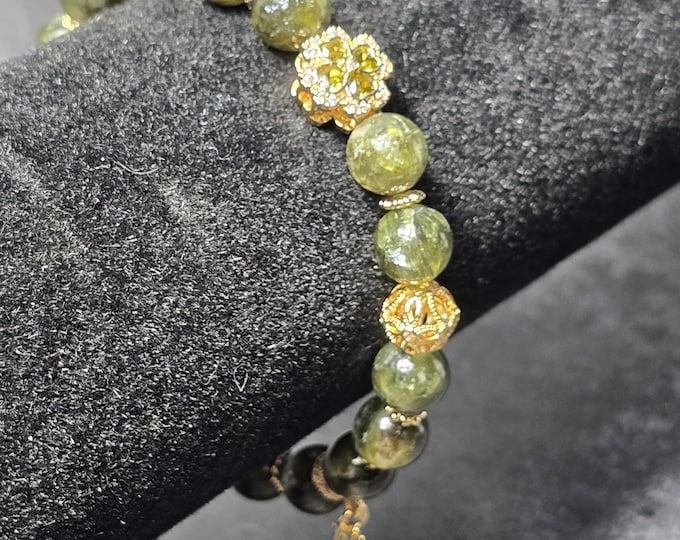 Green Mica Clover Custom Crystal Bracelet ~ The Lucky Duchess