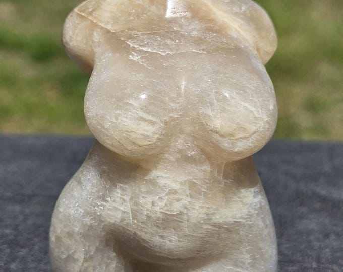 3" Moonstone Curvy Lady Body Crystal Goddess Carving