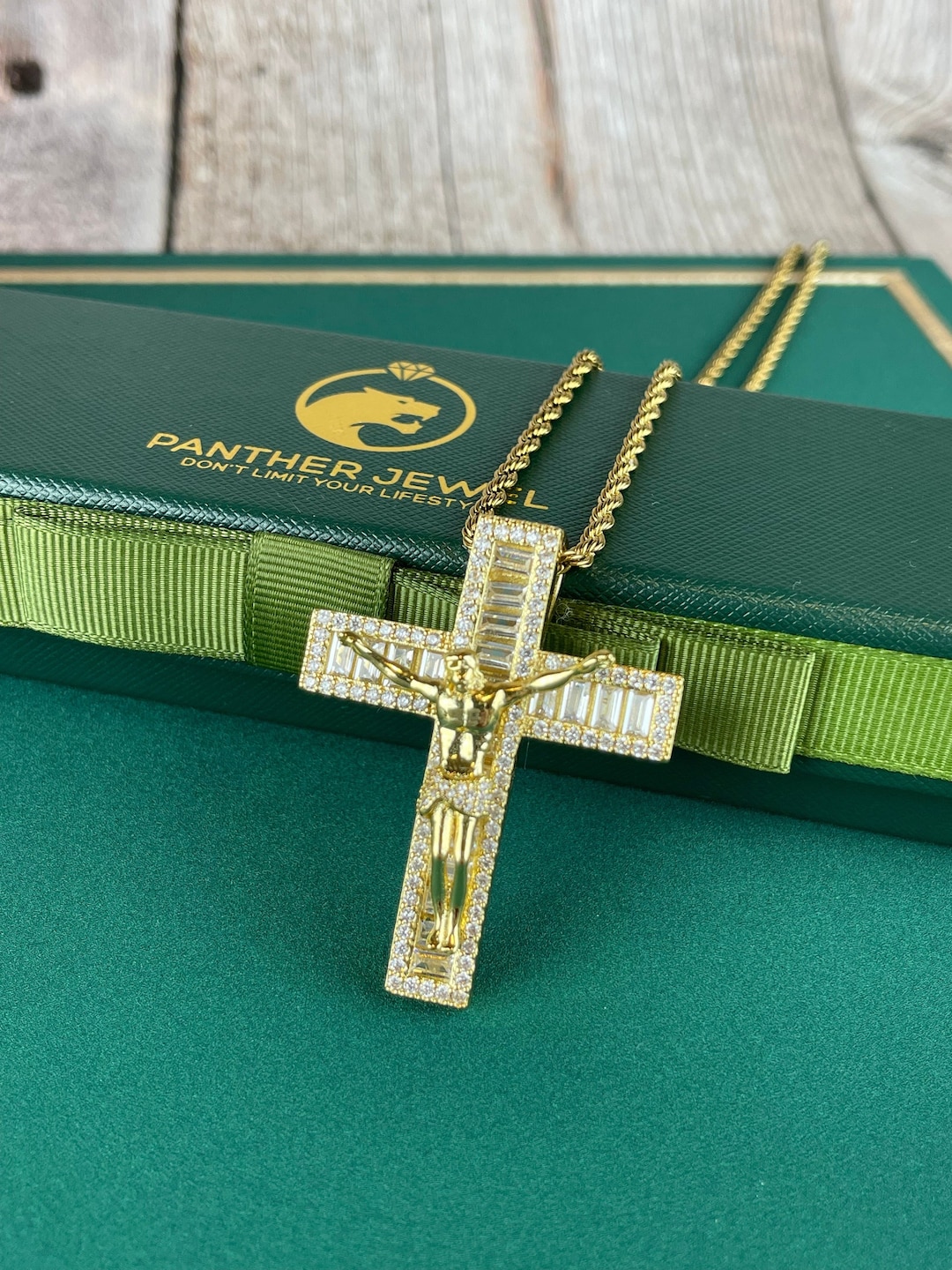 jesus-christ-14k-gold-plated-religious-cross-pendant-with-stainless