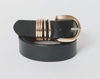 Black Faux Leather Multi-Ring Belt – Gold Buckle Statement Waist Belt for Jeans & Dresses