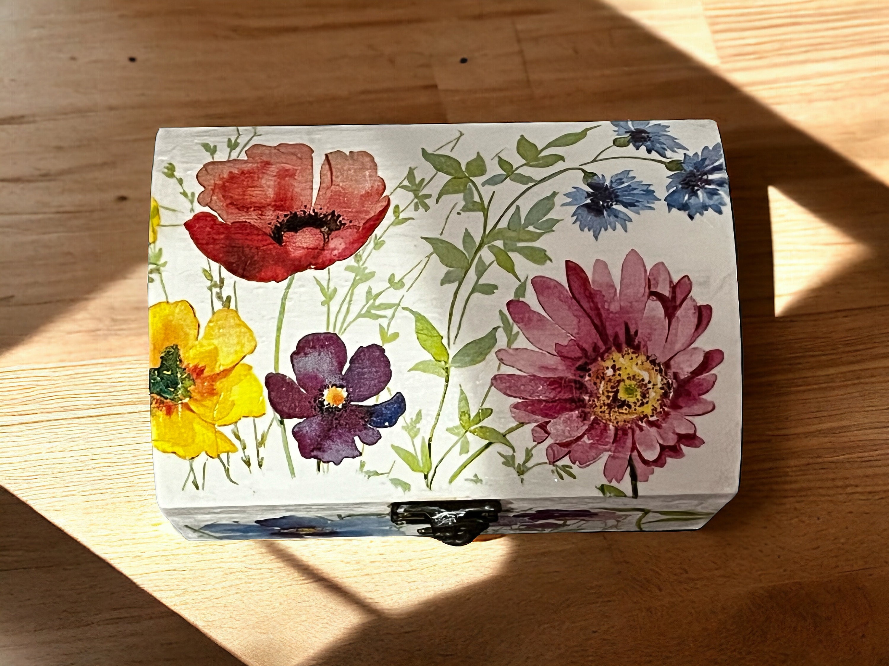Poppy Boxeuse Jewellery Box, Trinket Box, Poppy Jewellery Boxes, Poppy Trinket Boxes ...