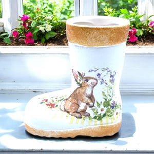 Wellie Planter, Rabbit Planter, Bunny Planter, Rabbit Gifts, Bunny Gifts, Flower Pots, Ceramic Boot Planter, Gift for Mum, Gift for Sister