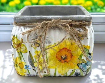Maceta para flores, maceta para narcisos, maceta de cemento, maceta acanalada, maceta pequeña, maceta para abejas, macetas para abejas, macetas para exteriores, maceta para jardín