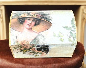Trinket Box, Vintage Trinket Box, Jewellery Box, Wooden Keepsake Box, Victorian Lady, Shabby Chic Jewellery Box, Unique Jewellery Box, Gifts