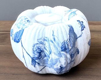 Chinoiserie Pumpkin Tea Light Holder: Blue and White Ceramic Autumn Decor