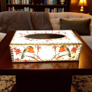 Funda para caja de pañuelos, Cajas de pañuelos, Caja de pañuelos Robin, Decoración del hogar Robin, Regalos Robin, Regalo para mamá, Regalo para abuela, Decoración de baño, Arte