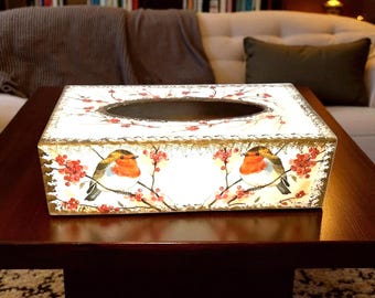 Tissue Box Cover, Tissue Boxes, Tissue Box, Robin Tissue Box, Robin Home Decor, Robin Gifts, Gift for Mum, Gift for Nan, Bathroom Decor, Art