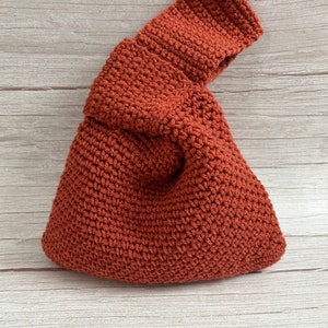 Crocheted Wrist Purse, Mosu Bag, Knot Bag, Fall/Autumn Winter Bag Purse Clutch image 3