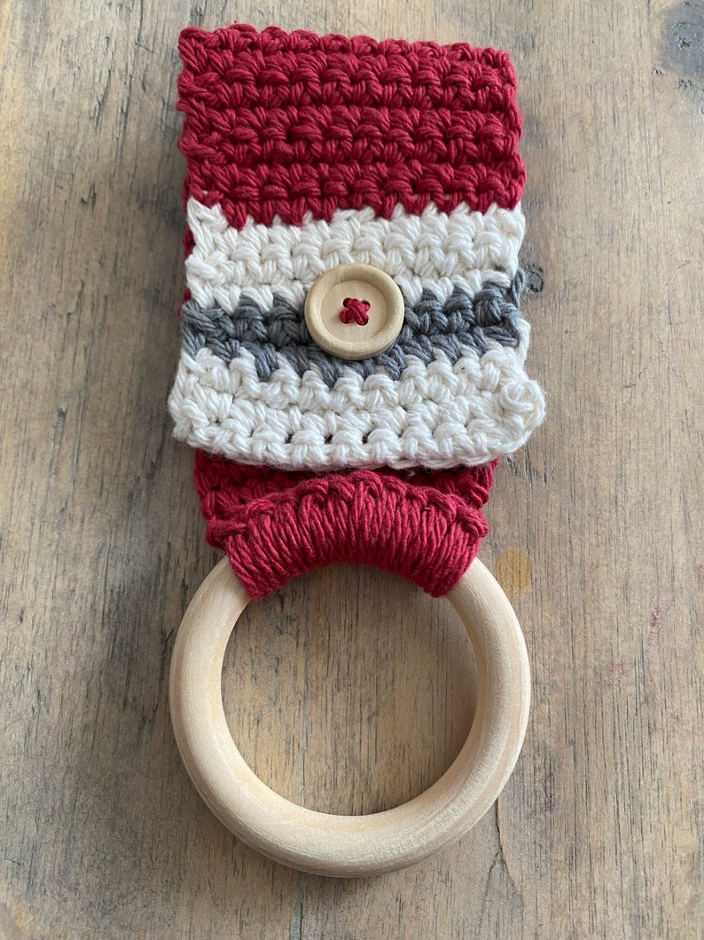 Crocheted Hanging Kitchen Towel Ring, Crocheted Towel Holder, Crocheted