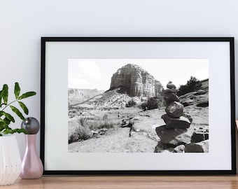 Impresión de Sedona Bell Rock: Paisaje del desierto de Arizona, piedras apiladas (Descarga digital)