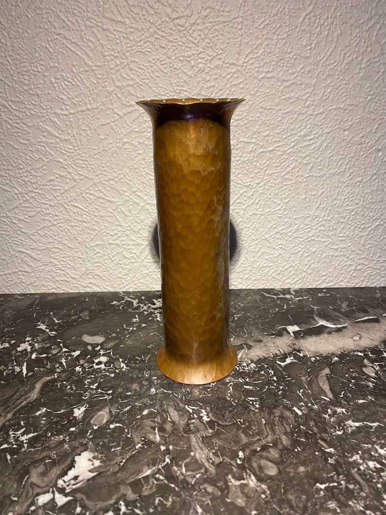 Vintage Round Arts and Crafts Copper Vase. GWG. Hand Hammered Scalloped Edge. image 1