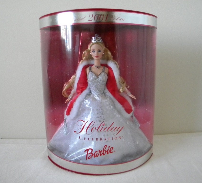 Barbie - バービー　ホリデー　セレブレーション　2001 スペシャルバージョン　未開封 BANDAI (バンダイ) バービー人形 ホリデーセレブレーション 2001