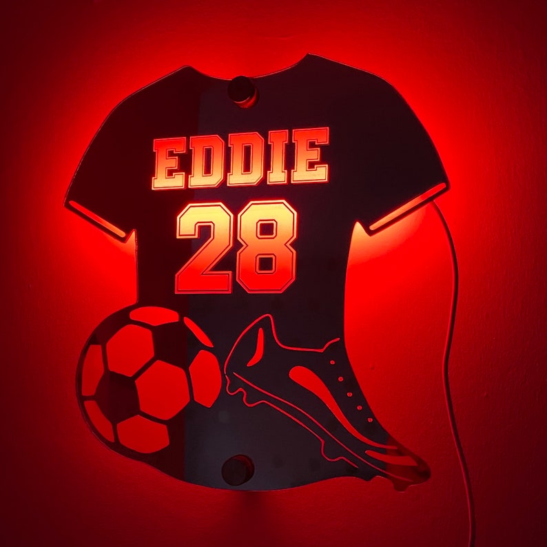 Applique murale miroir de football / Lampe pour maillot de football / Décoration de chambre / Chambre de filles / Chambre de garçons / Sport / Miroir LED / Homme des cavernes / Football / Anniversaire image 2