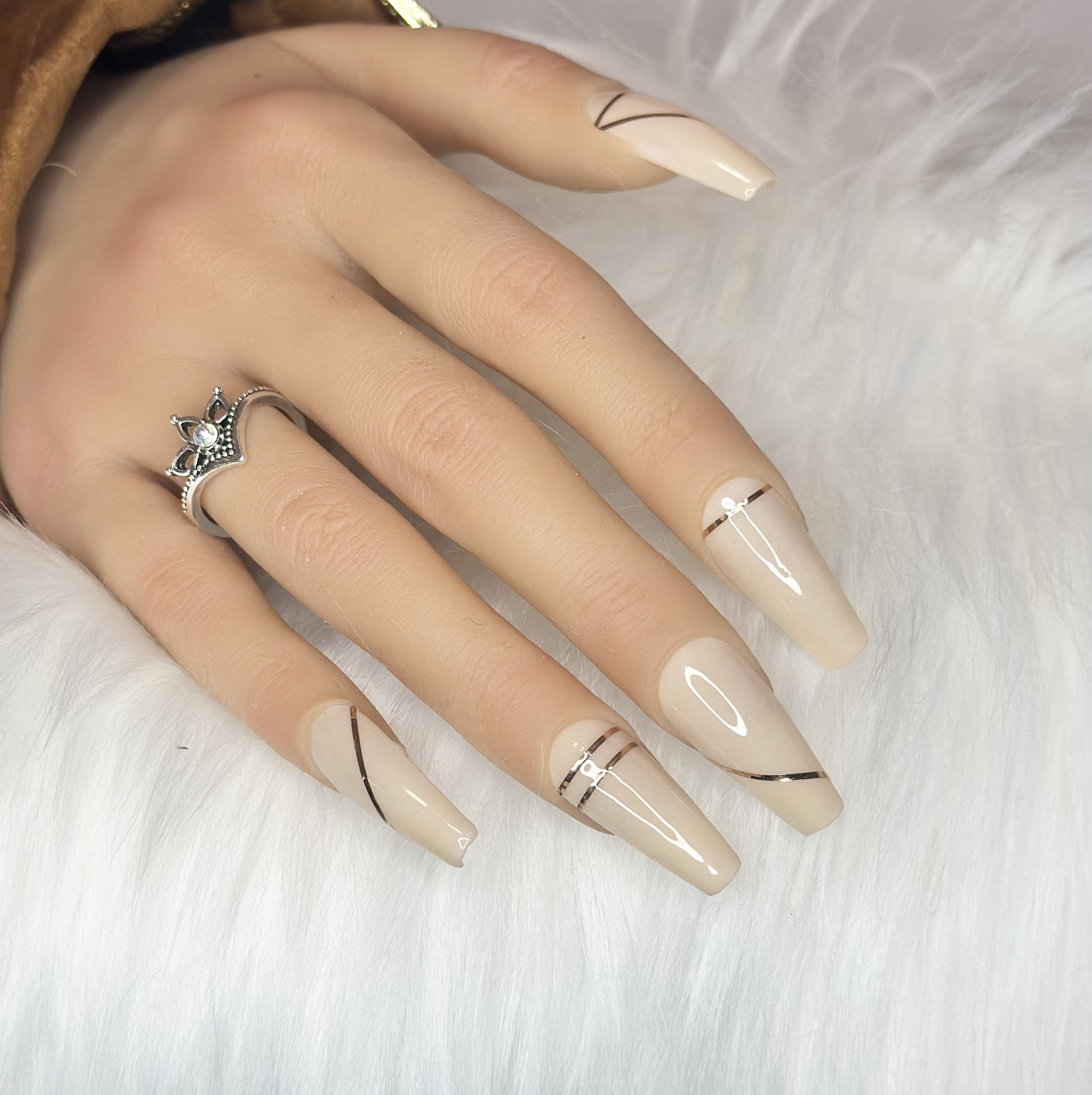 Nude Look Nails 