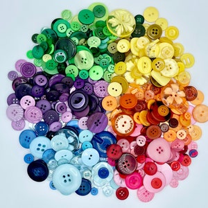 Colorful Rainbow Buttons Plastic Buttons Colored Crafting Buttons Scrapbooking Knitting Crochet Decorative Buttons Sewing Supplies Rainbow