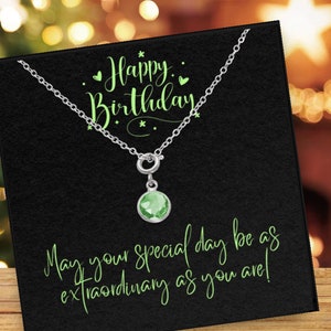 Ensemble cadeau joyeux anniversaire - Pendentif péridot - Collier de pierres de naissance - Bijoux d'anniversaire d'août - Mode pour femmes - Carte de vœux unique - Accessoire pour femme