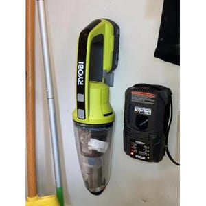 Ryobi 18v Handheld Vacuum PCL702 PCL704 Wall Mount 3D printed, W/ Mounting Screws