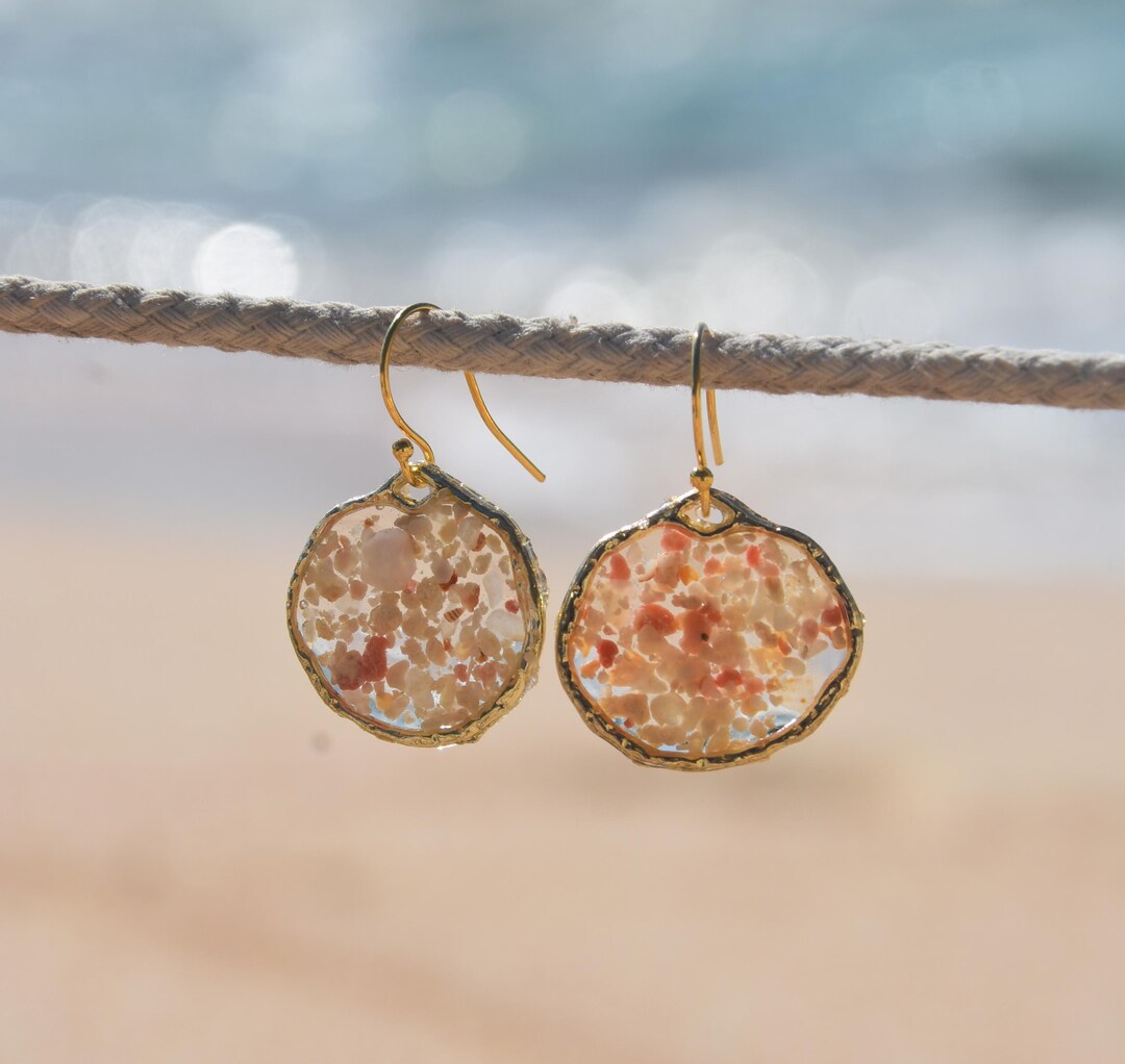 Joy Gemstone Earring in Sand