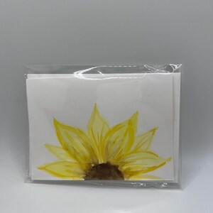 Cartão de aniversário em aquarela pintado à mão com envelope - em branco por dentro. Tamanho 8,9 cm x 13,7 cm.