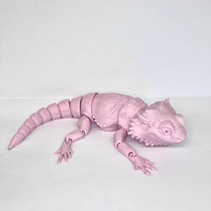 3D Printed Articulated Bearded Dragon