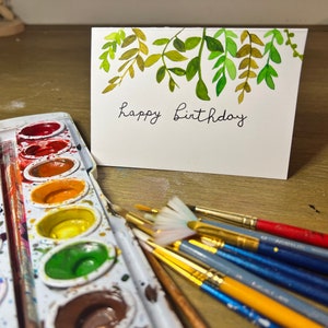 Cartão de aniversário em aquarela pintado à mão com envelope