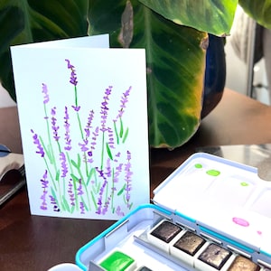 Cartão de felicitações em aquarela pintado à mão com envelope