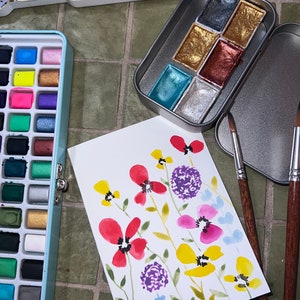 Cartão de felicitações em aquarela pintado à mão com envelope
