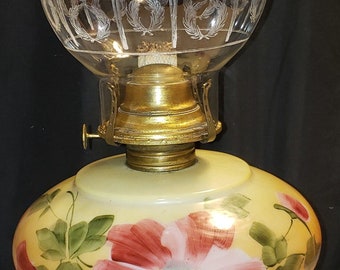 Waterbury P&A Mfg. Co. Hand Painted Floral Oil Lamp