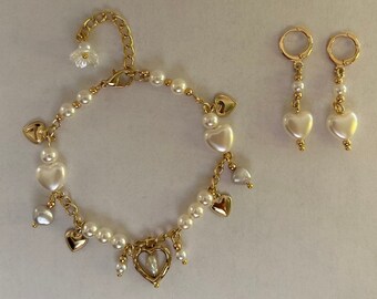 Gold Coquette Jewelry Set-- Bracelet & Earrings— read description!!