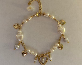 Gold Coquette Bracelet Pearls— read description!!