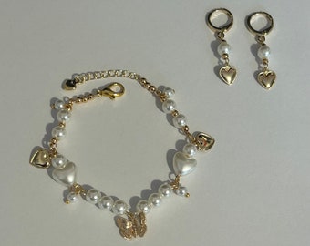 Gold Coquette Bracelet Set