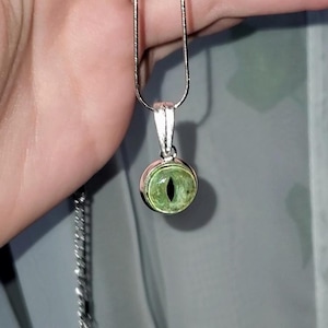 Collier Long Chaîne Dorée Avec Pendentif œil De Chat Et Perle - Boîte Cadeau Offerte