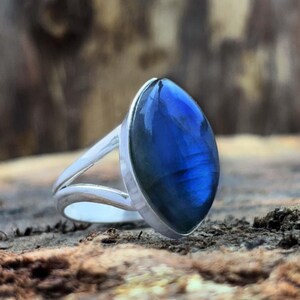 Sterlingzilveren labradorietring: boho-edelsteenring voor dames