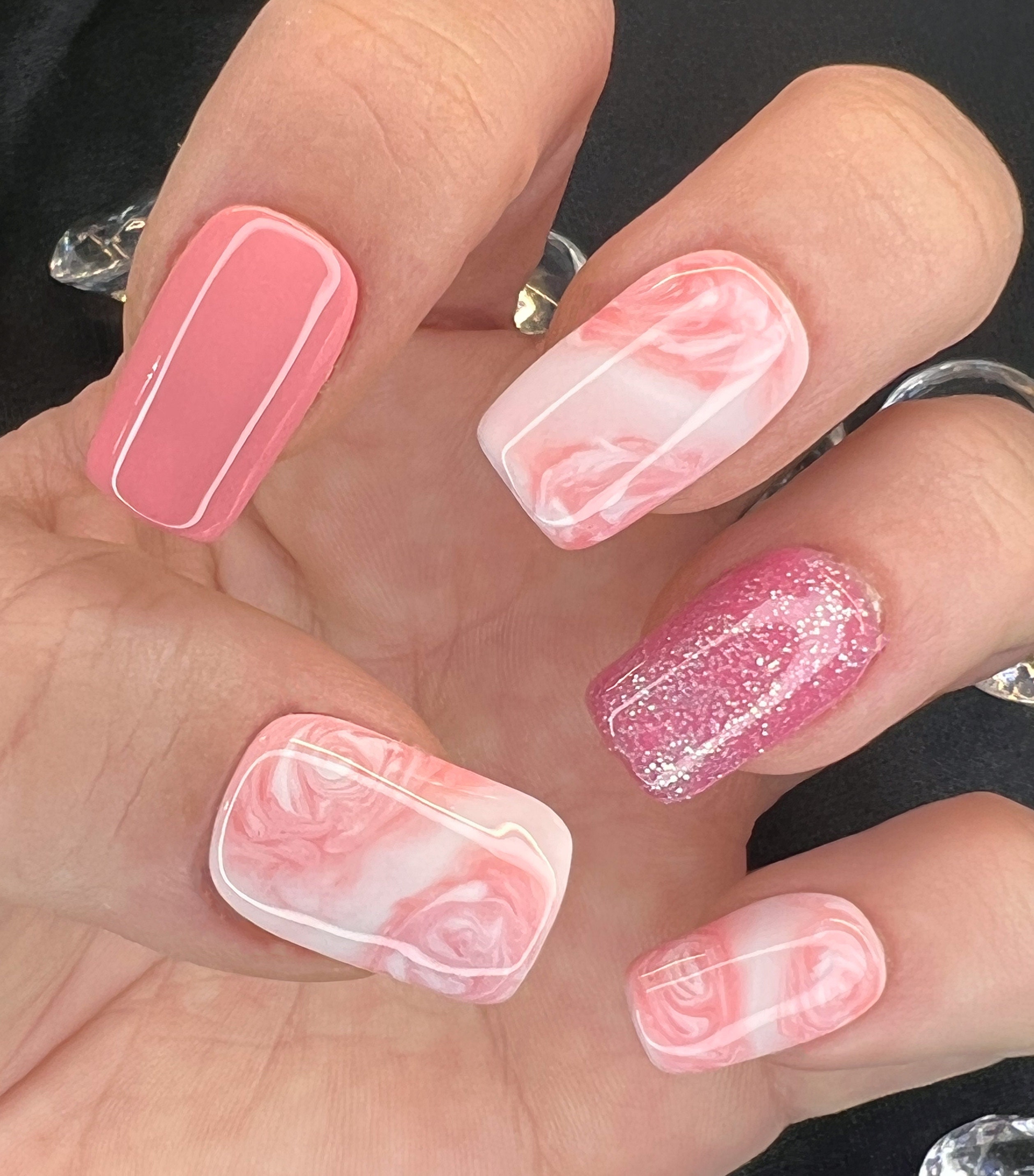 Cute pink marble nails - Stock Photo [90942452] - PIXTA