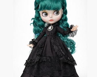 Black Gothic lady dress for BLYTHE Doll custom clothes