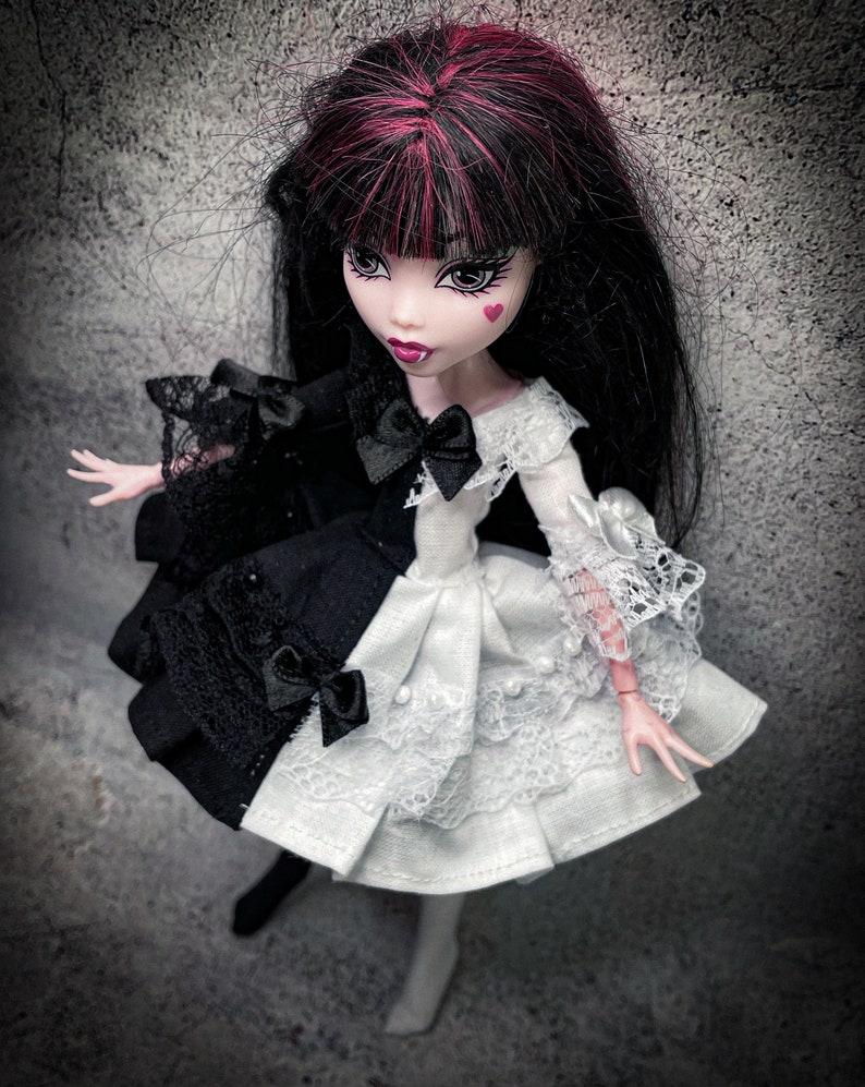 Black/white Dou Colors Dress and Socks Monster High Doll Clothes Custom ...