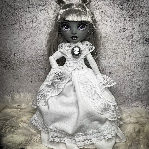 White Gothic lady dress Rainbow Shadow doll custom