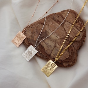 Tarot Zodiac Card Necklace, Tarot Card Necklace, Strength Dainty Tarot Jewelry, the star tarot necklace, Gifts For Her