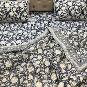Blauwe bloemenbotanische sprei, luxe katoenen beddengoedset - zachte warme gewatteerde deken, laken met kussenslopen - twin/queen/kingsize dekbed