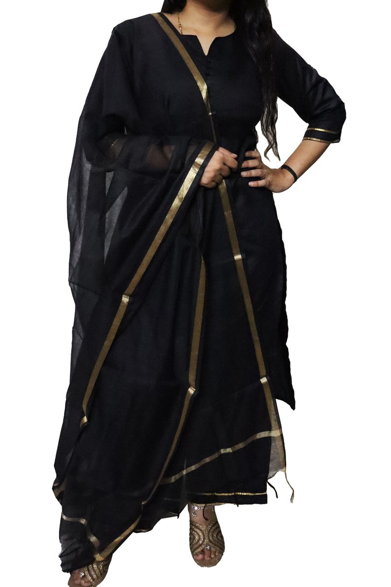 black dupatta for women