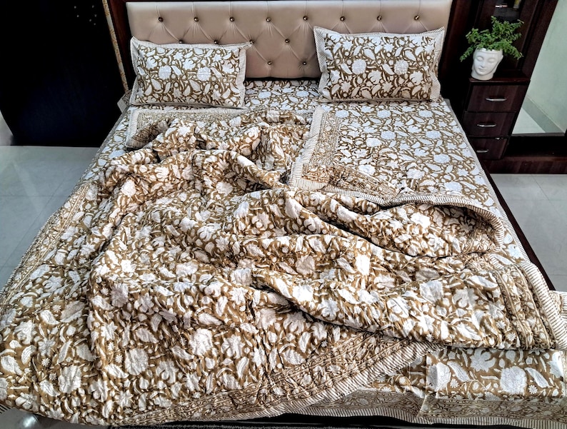 Brown Floral Block Print Quilt, Handmade Reversible Cotton Kantha Bedspread image 1