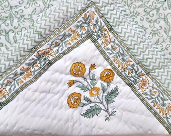 Trapunta matrimoniale 100% cotone, misura 60x90, coperta stampata a mano con motivo a blocchi.