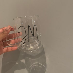 Taza de cristal personalizada de doble pared.