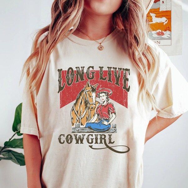 Long Live Cowgirls T-shirt, Country Music Concert Tee, Morgan Wallen Shirt, Vintage Cowgirl Shirt, Western Concert Tee, Southern Shirt