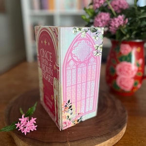 Once Upon A Broken Heart Trilogy By Stephanie Garber   With Custom Edge Printing.