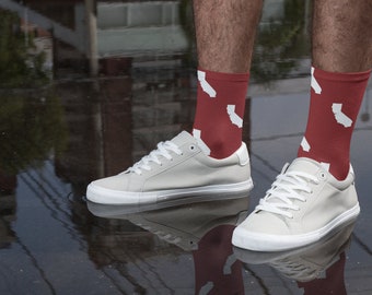 USC Game Day Outfit Socks for Men and Women Socks for Fans College Acceptance Graduate Alumni Gift Socks for Groomsmen Fathers Day Gift