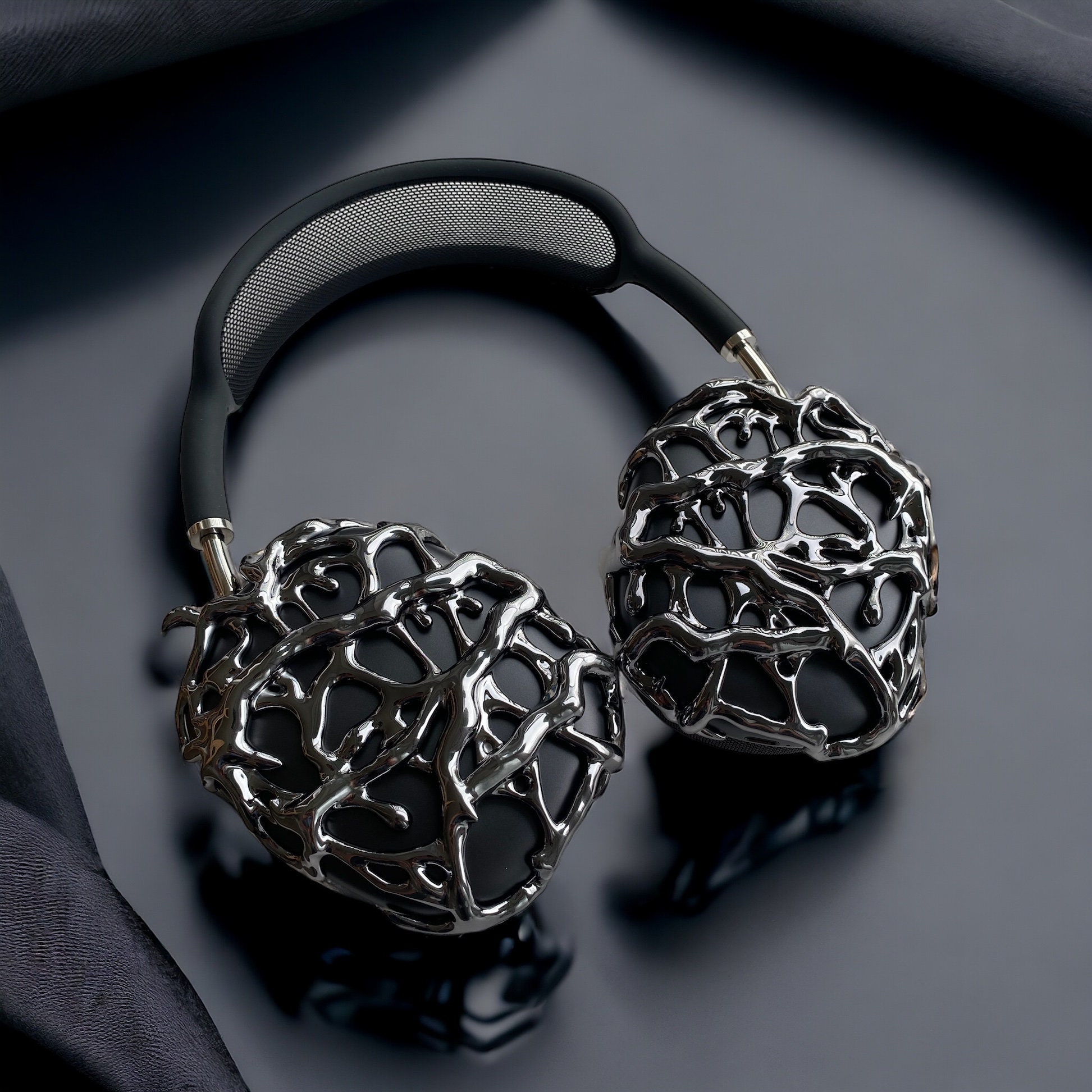 Thorn Airpods Max Covers: Cyberpunk 3D Printed Headphone Cases - Etsy