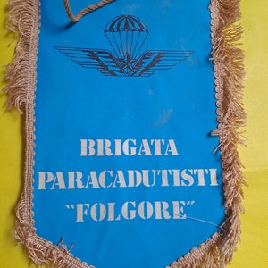 Militaire Para  Vaan.